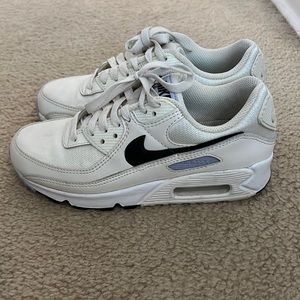 Women’s Nike Air Max 90 SE
